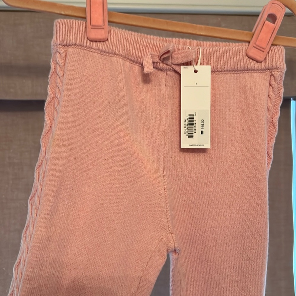 Heart knit detail pants